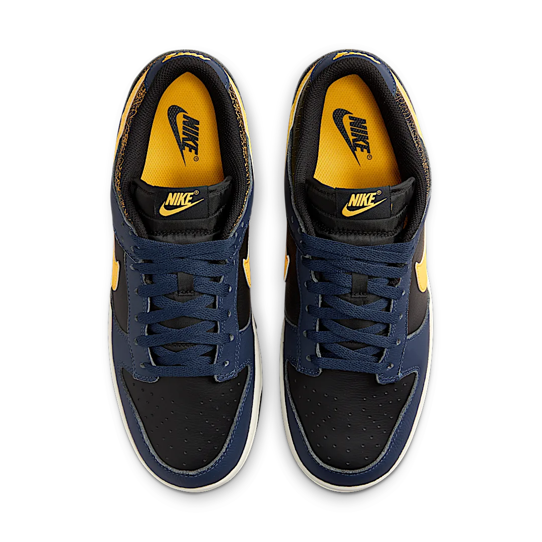 Nike Dunk Low Vintage Michigan