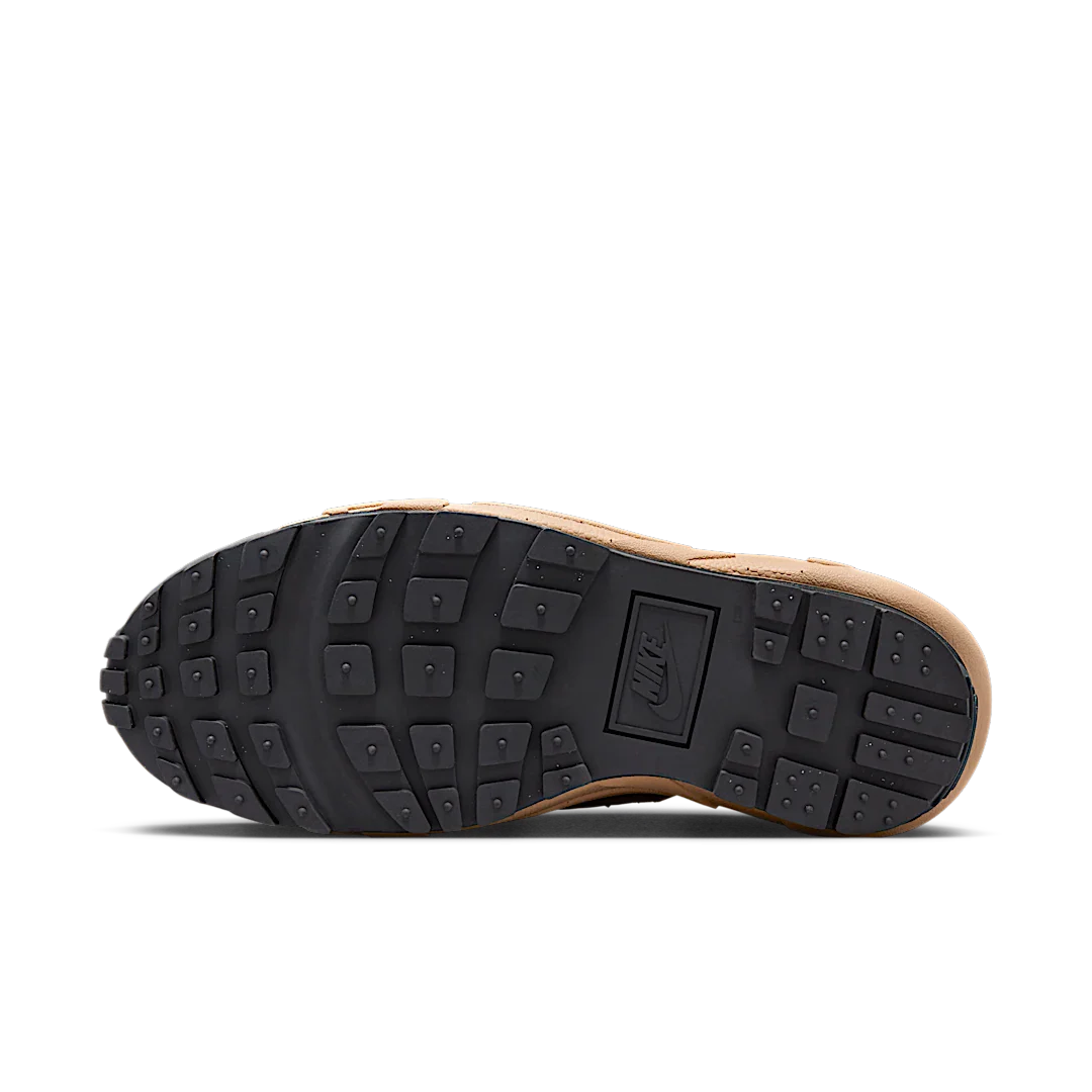 Nike Magmascape SP sacai Light British Tan