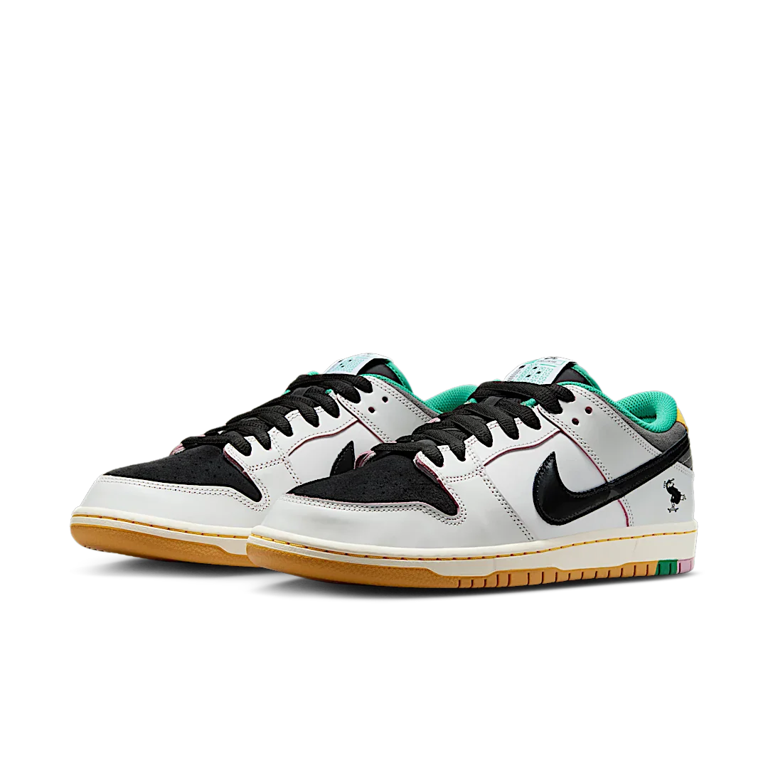 Nike SB Dunk Low CSEF