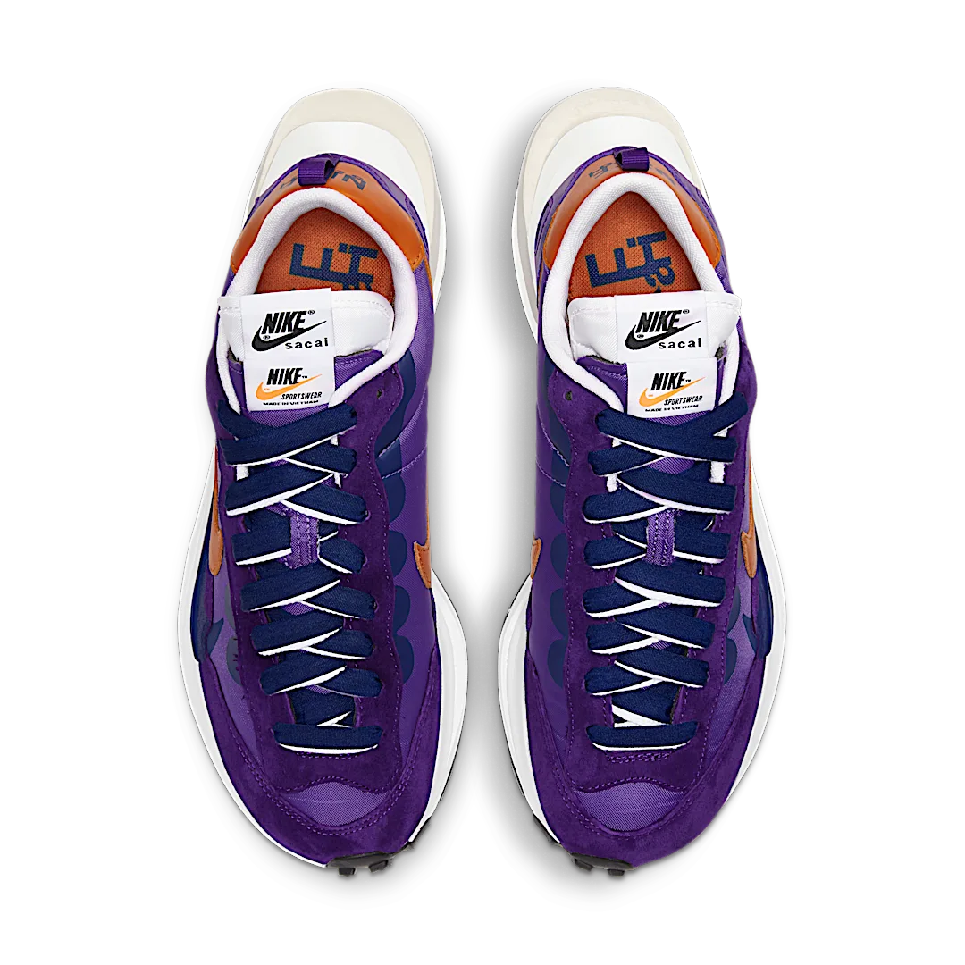 Nike Vaporwaffle sacai Dark Iris