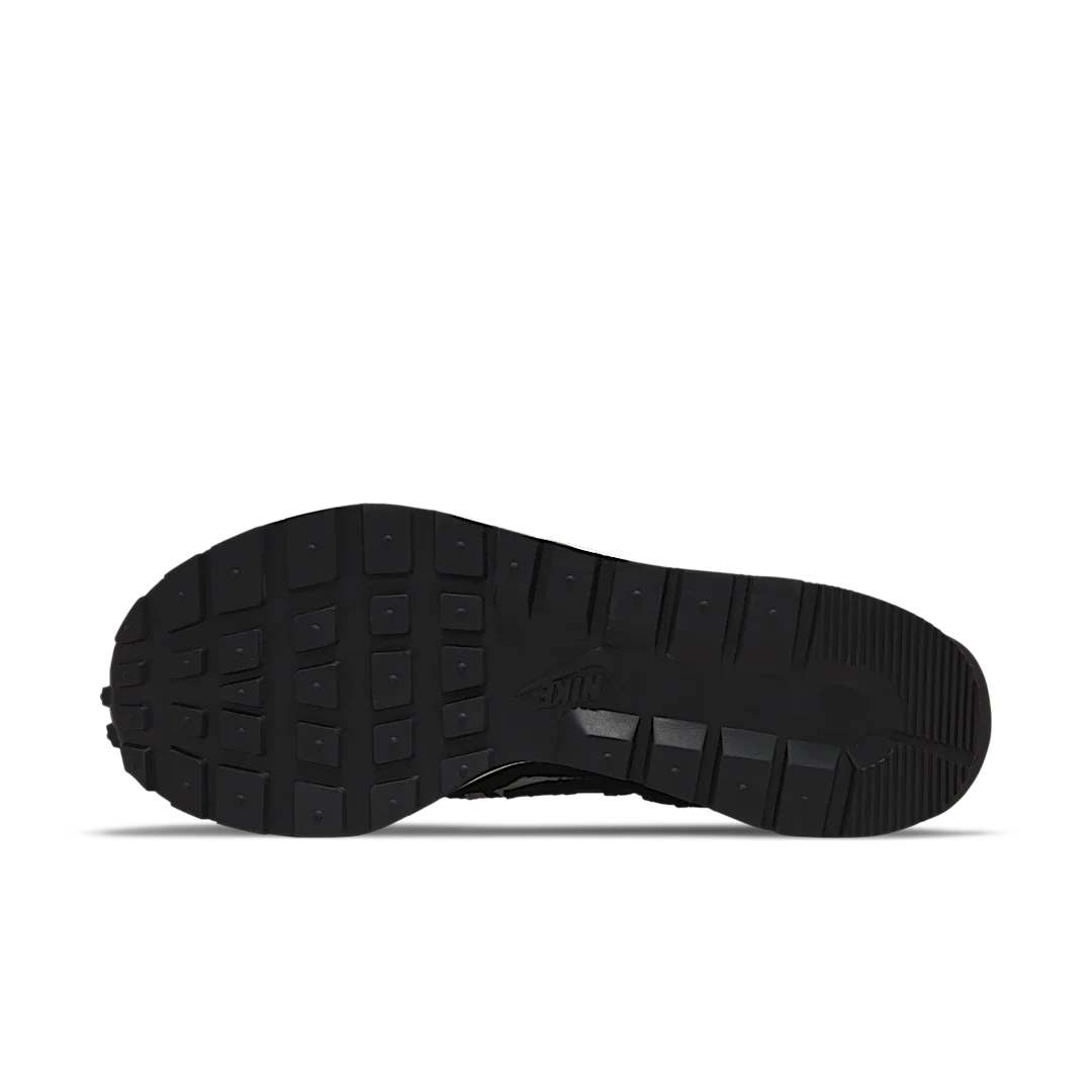 Nike Vaporwaffle sacai Jean Paul Gaultier Black White