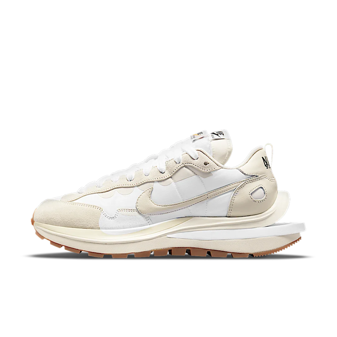 Nike Vaporwaffle sacai Sail Gum