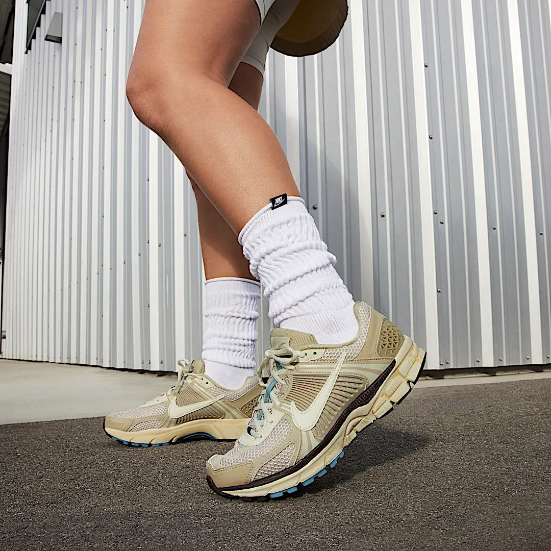 Nike Zoom Vomero 5 Oatmeal