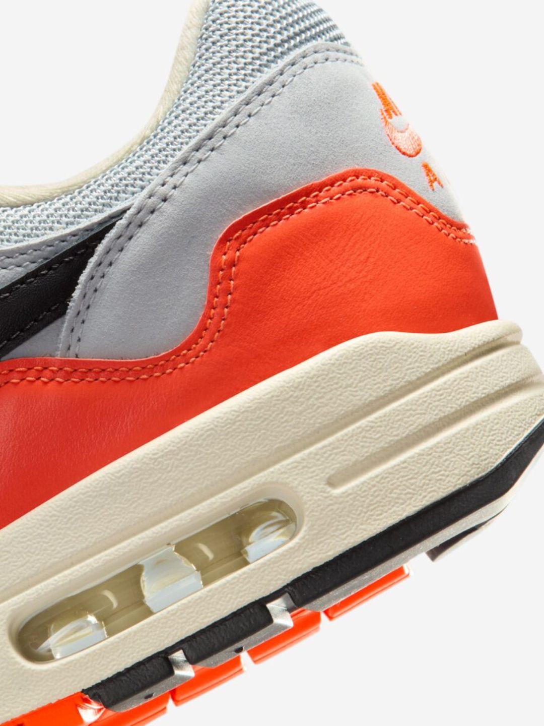 Nike Air Max 1 Patta Waves Hyper Crimson Pure Platinum