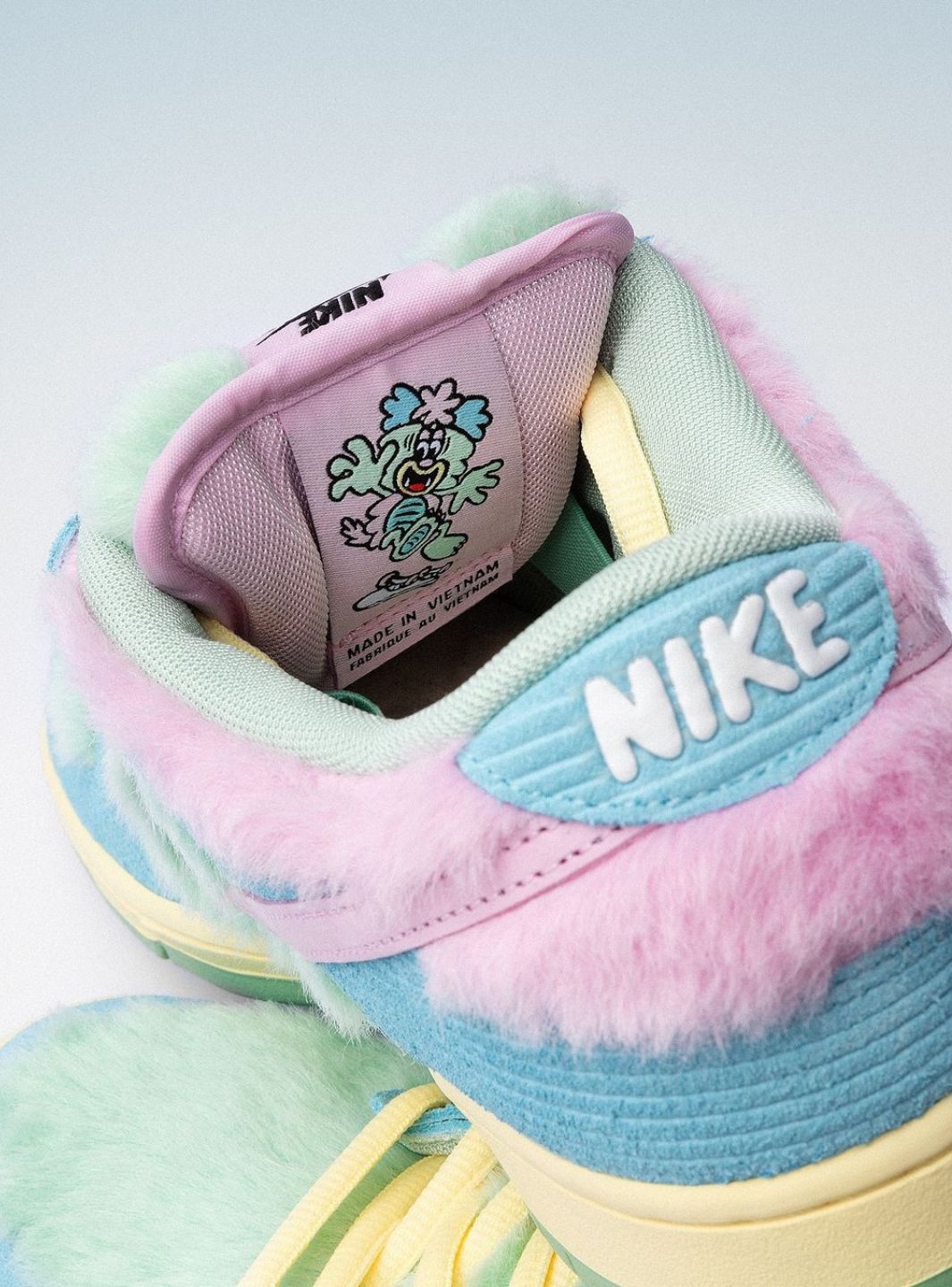 Nike SB Dunk Low Verdy Visty