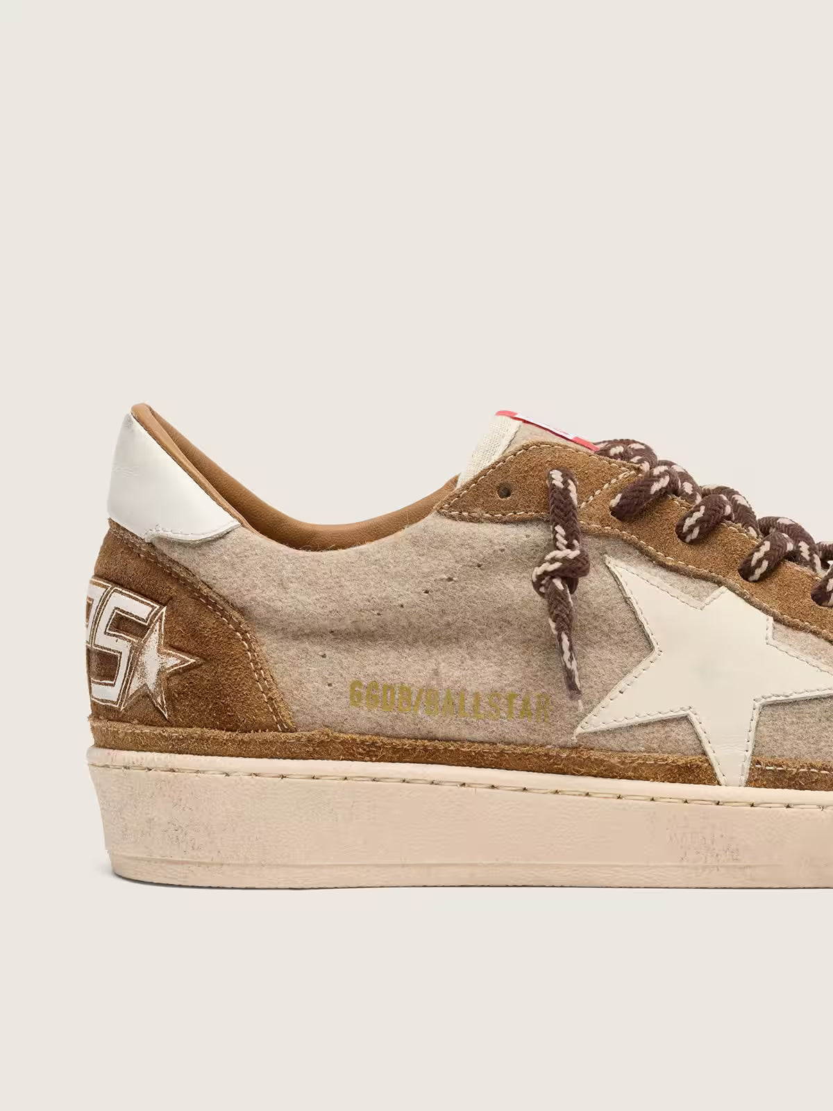 Ball Star Uomo in lana con stella in pelle crema e inserti in pelle cerata marrone