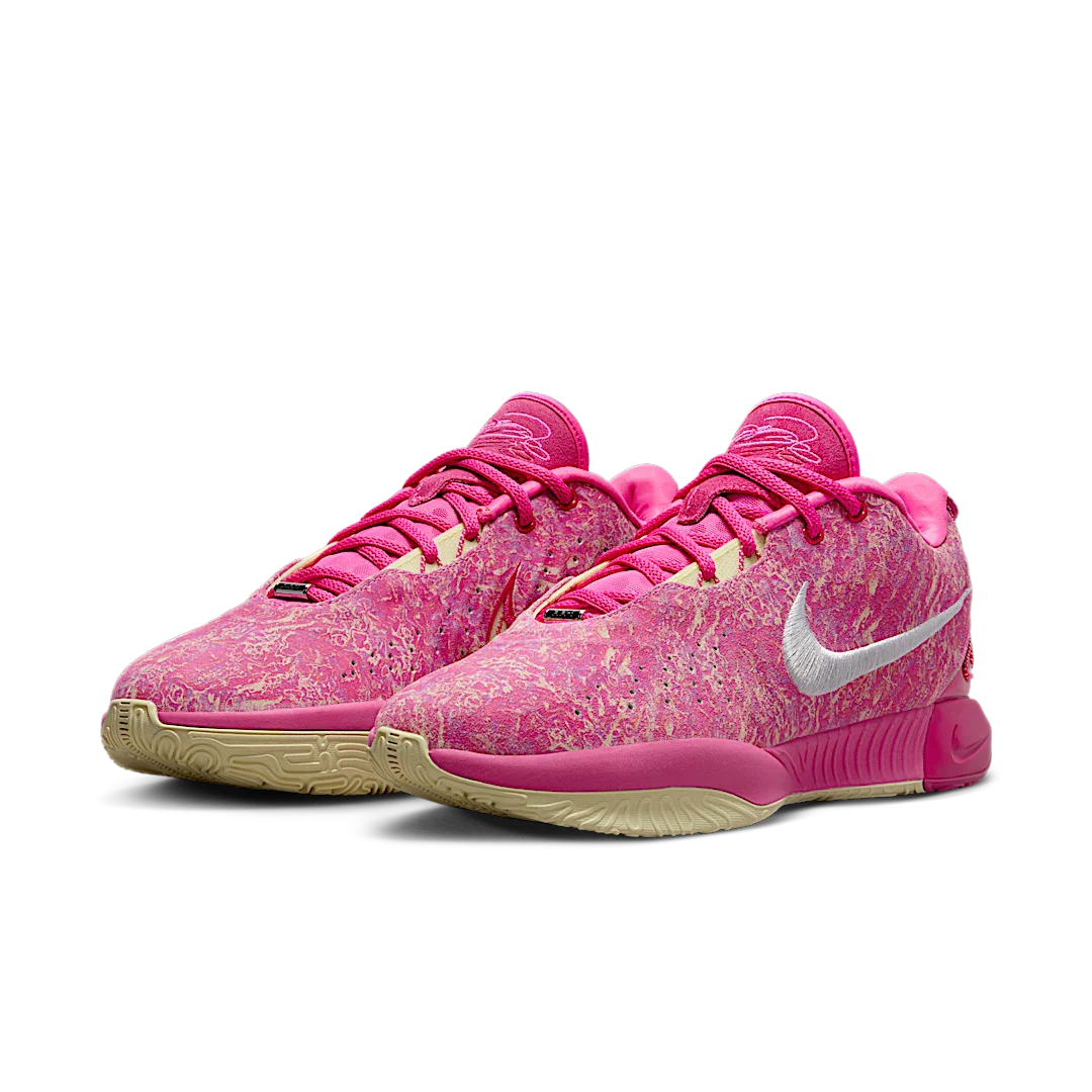 Nike LeBron 21 The World Is Your Oyster