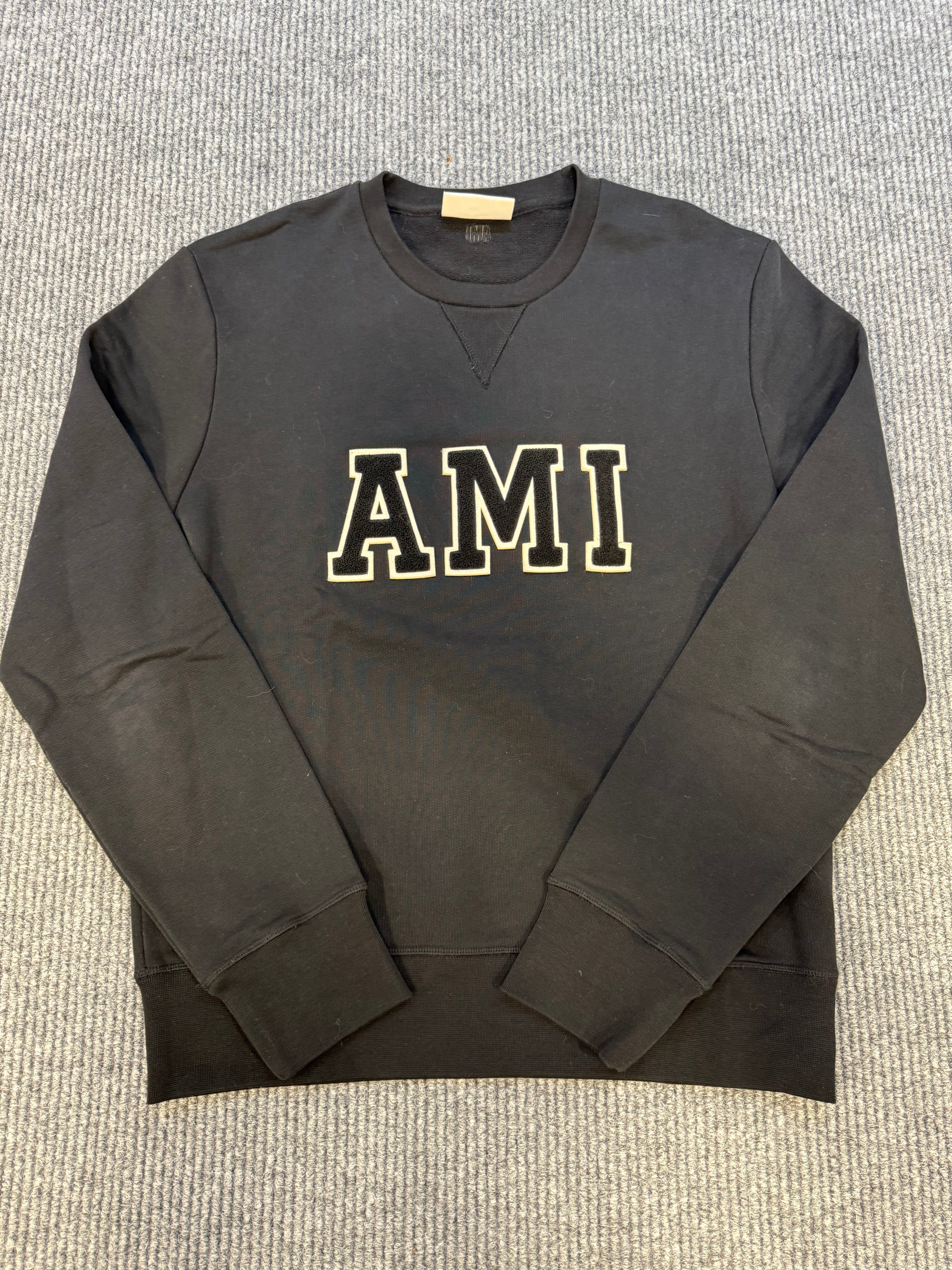 Ami Crewneck Black XL