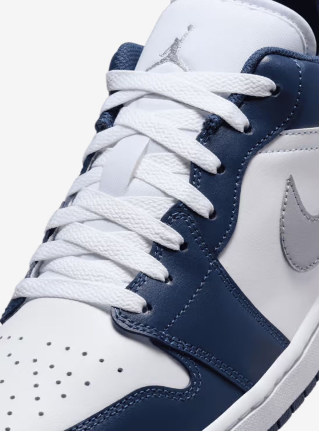 Air Jordan 1 Low Midnight Navy Wolf Grey