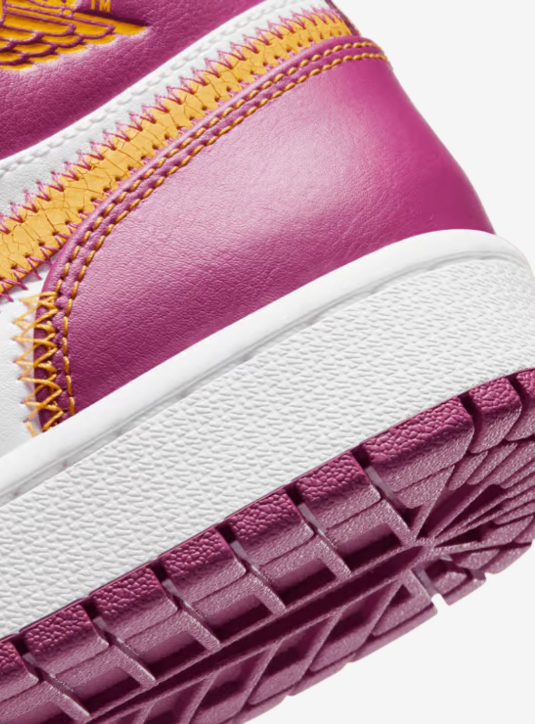 Air Jordan 1 Mid Dia de los Muertos