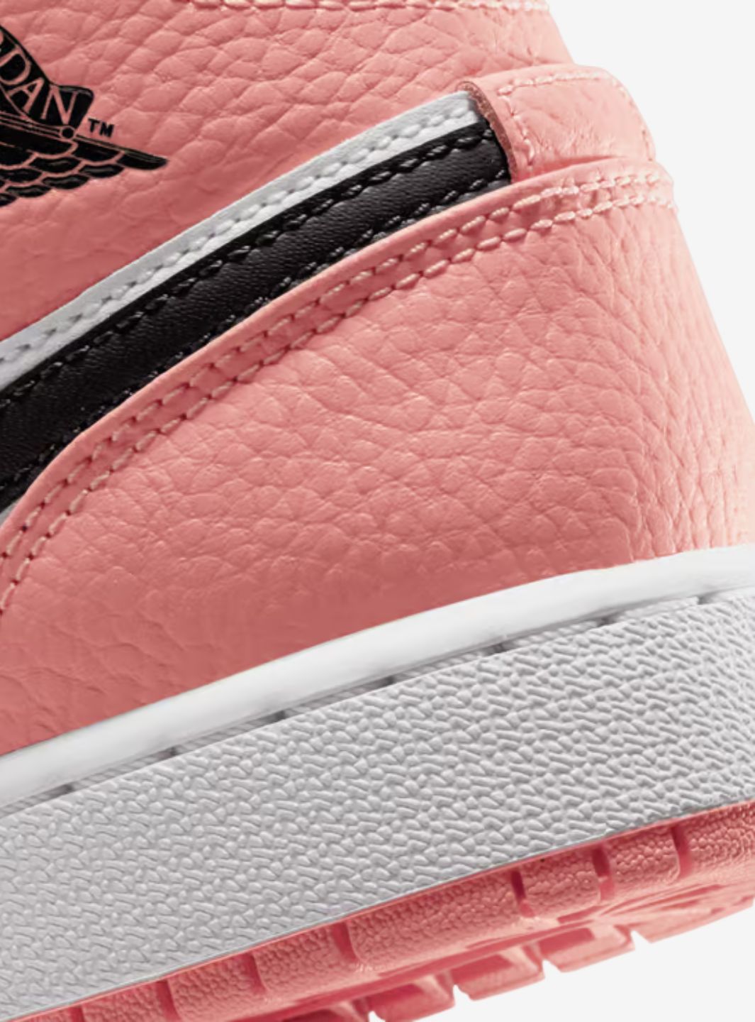Air Jordan 1 Mid Pink Quartz