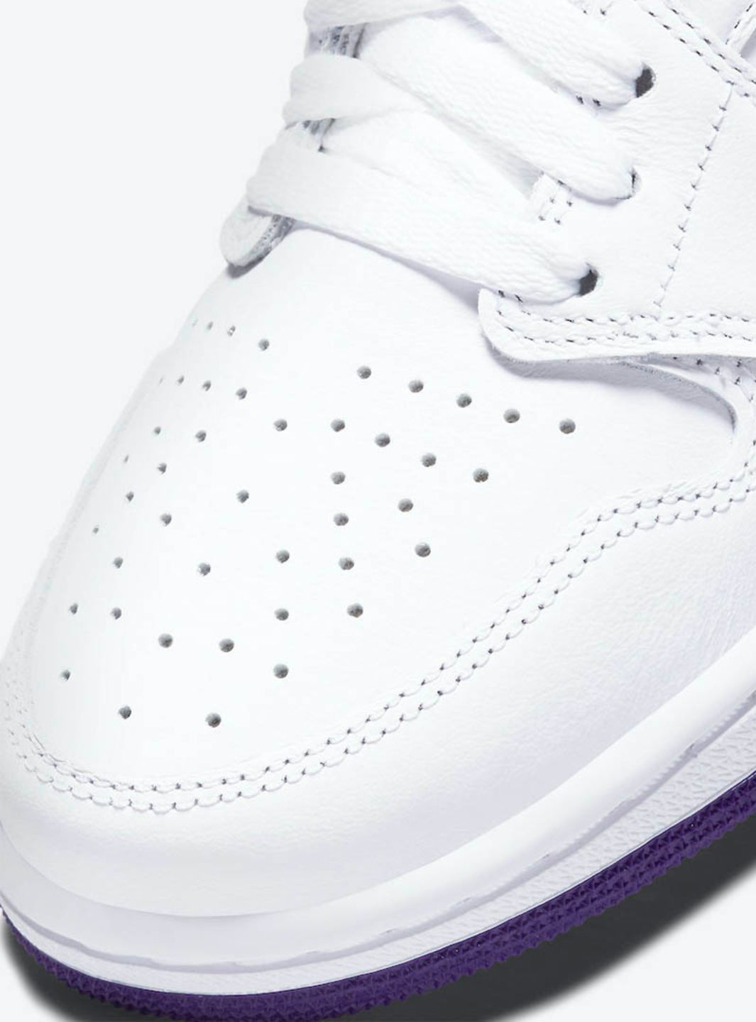 Air Jordan 1 Retro High Court Purple