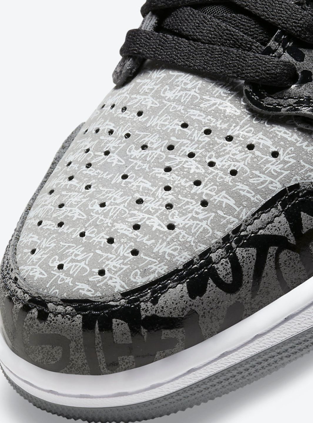 Air Jordan 1 Retro High OG Rebellionaire