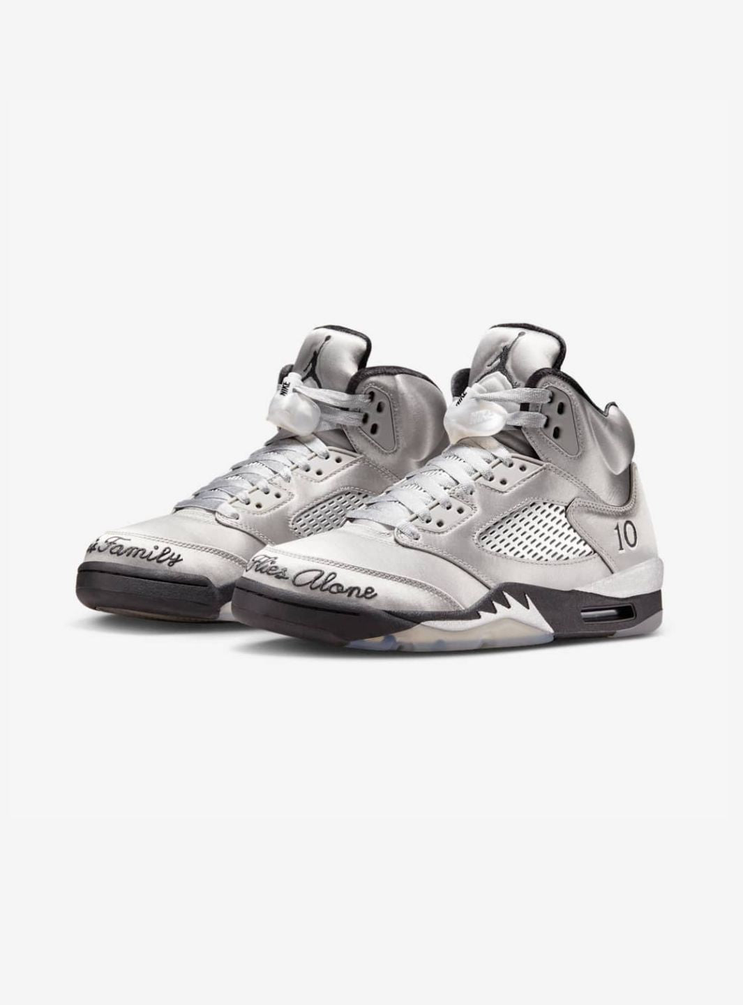 Air Jordan 5 Retro Wings (2025)