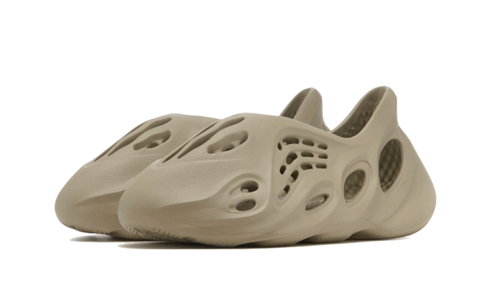 Adidas Yeezy Foam RNR Stone Salt