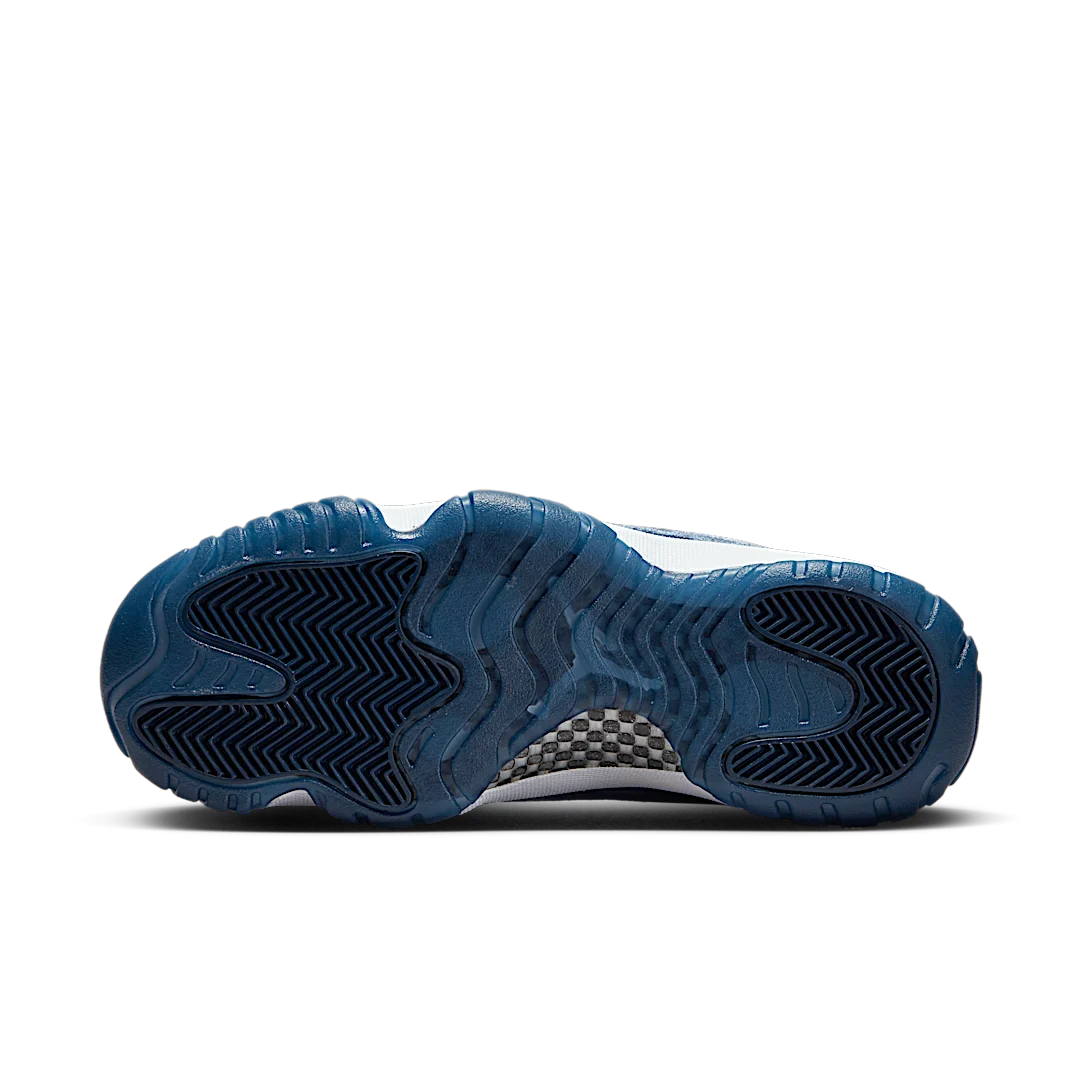 Air Jordan 11 Retro Midnight Navy
