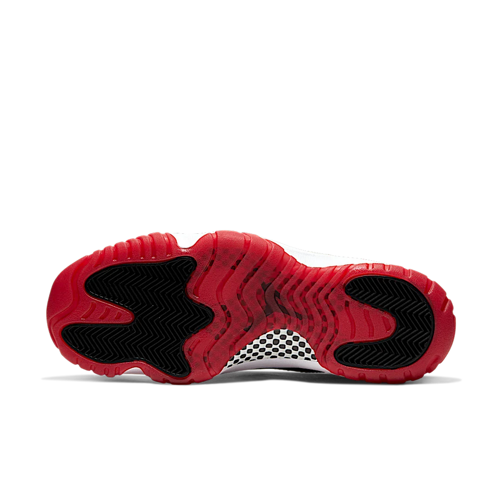 Air Jordan 11 Retro Playoffs Bred (2019)