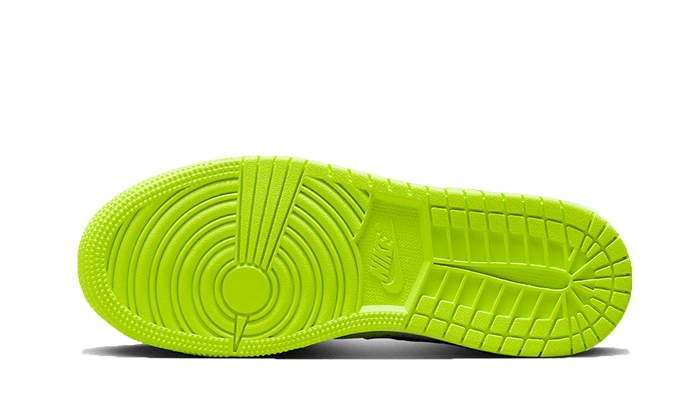Air Jordan 1 Low SE Black Cat Volt
