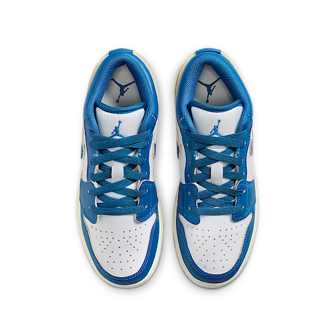 Air Jordan 1 Low SE Industrial Blue