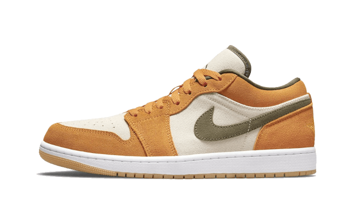 Air Jordan 1 Low SE Light Curry