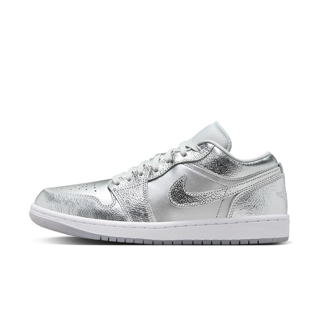 Air Jordan 1 Low SE Metallic Silver