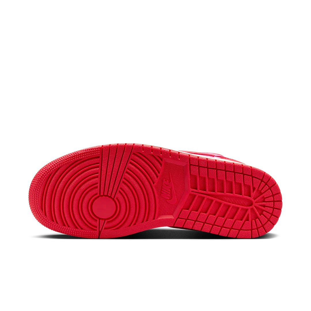 Air Jordan 1 Low SE Pink Blast