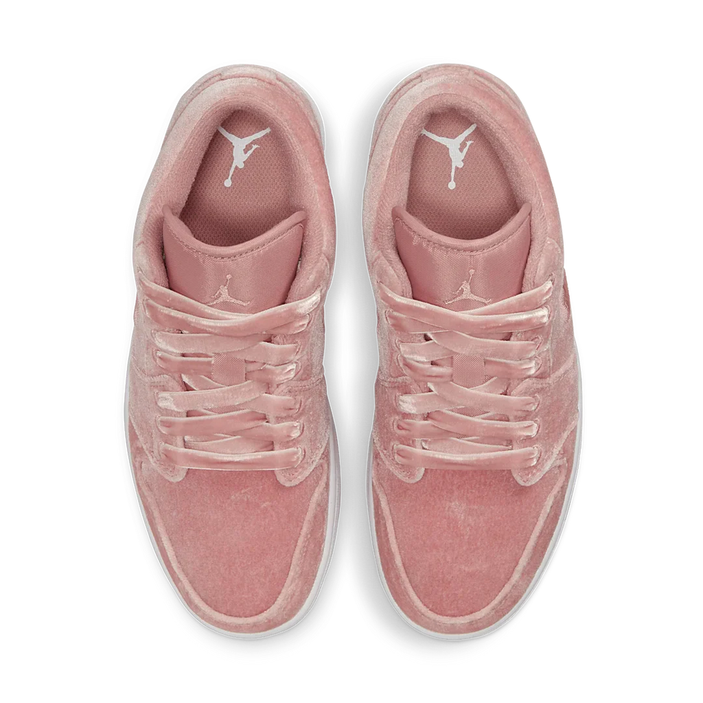 Air Jordan 1 Low SE Pink Velvet
