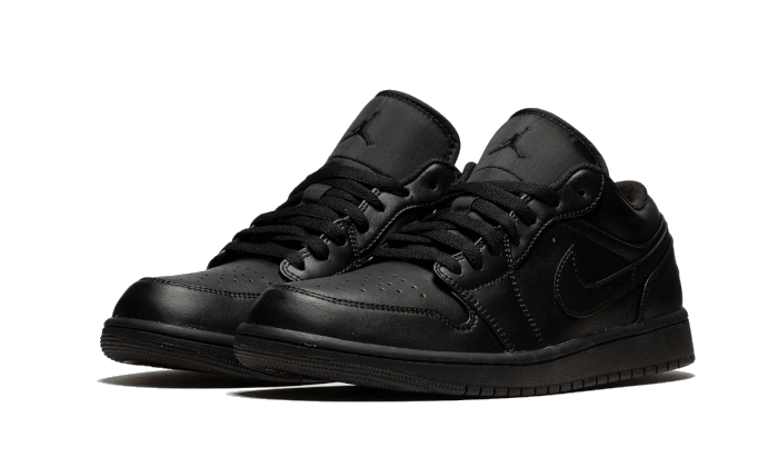 Air Jordan 1 Low Triple Black