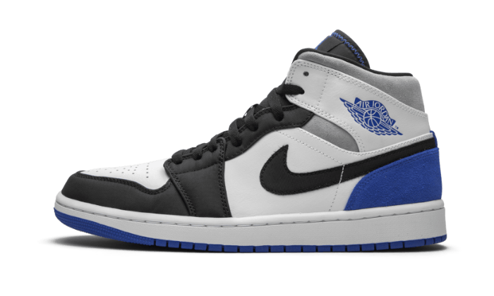 Air Jordan 1 Mid SE Royal Black Toe