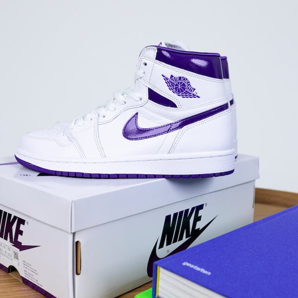 Air Jordan 1 Retro High Court Purple