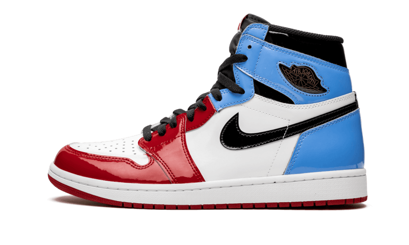 Air Jordan 1 Retro High Fearless UNC Chicago