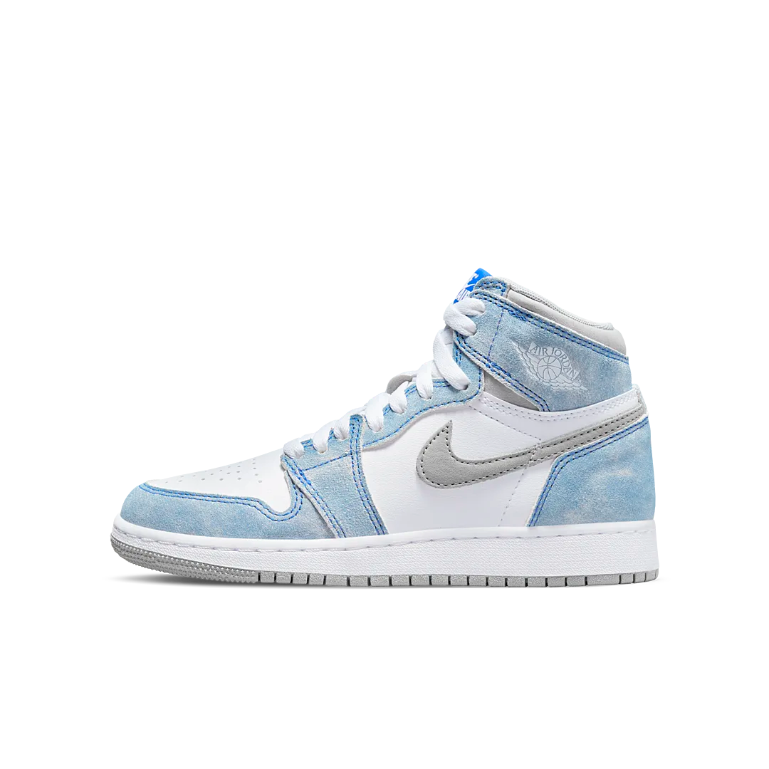 Air Jordan 1 Retro High Hyper Royal Smoke Grey