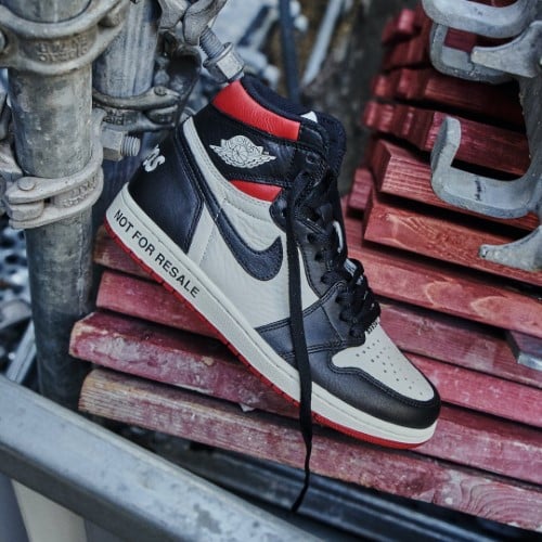 Air Jordan 1 Retro High Not for Resale Varsity Red