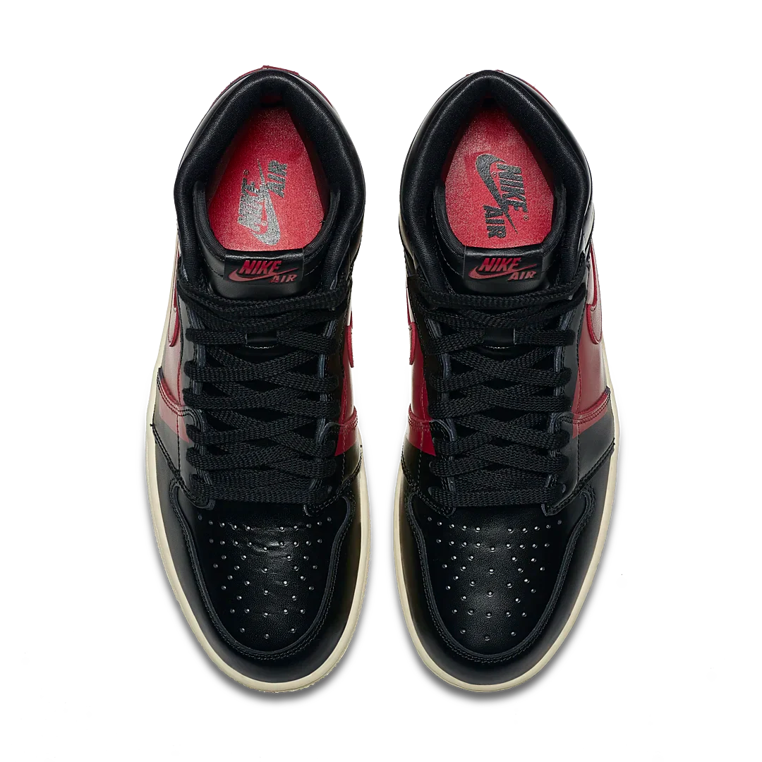 Air Jordan 1 Retro High OG Defiant Couture