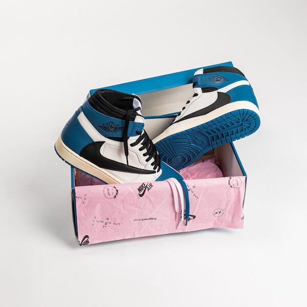 Air Jordan 1 Retro High OG SP Fragment x Travis Scott