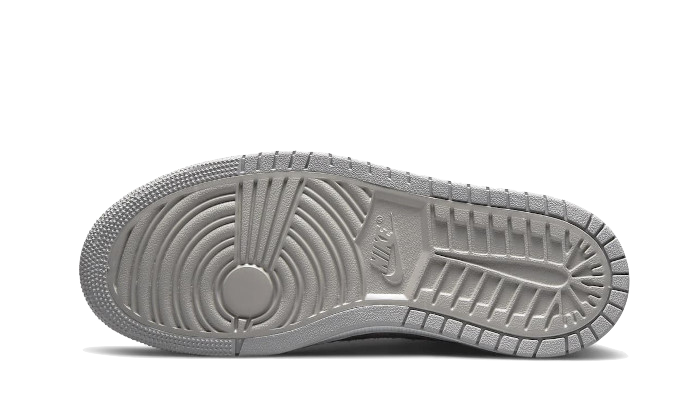 Air Jordan 1 Zoom CMFT Metallic Silver