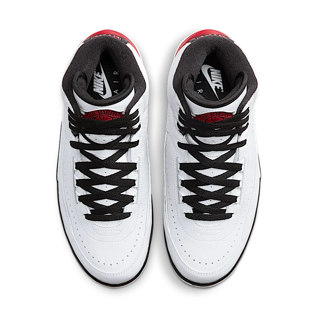 Air Jordan 2 Retro OG Chicago (2022)
