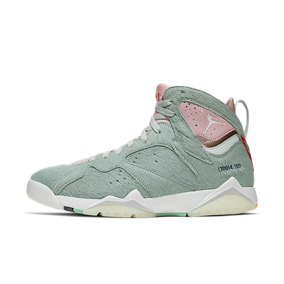 Air Jordan 7 Retro Neutral Grey
