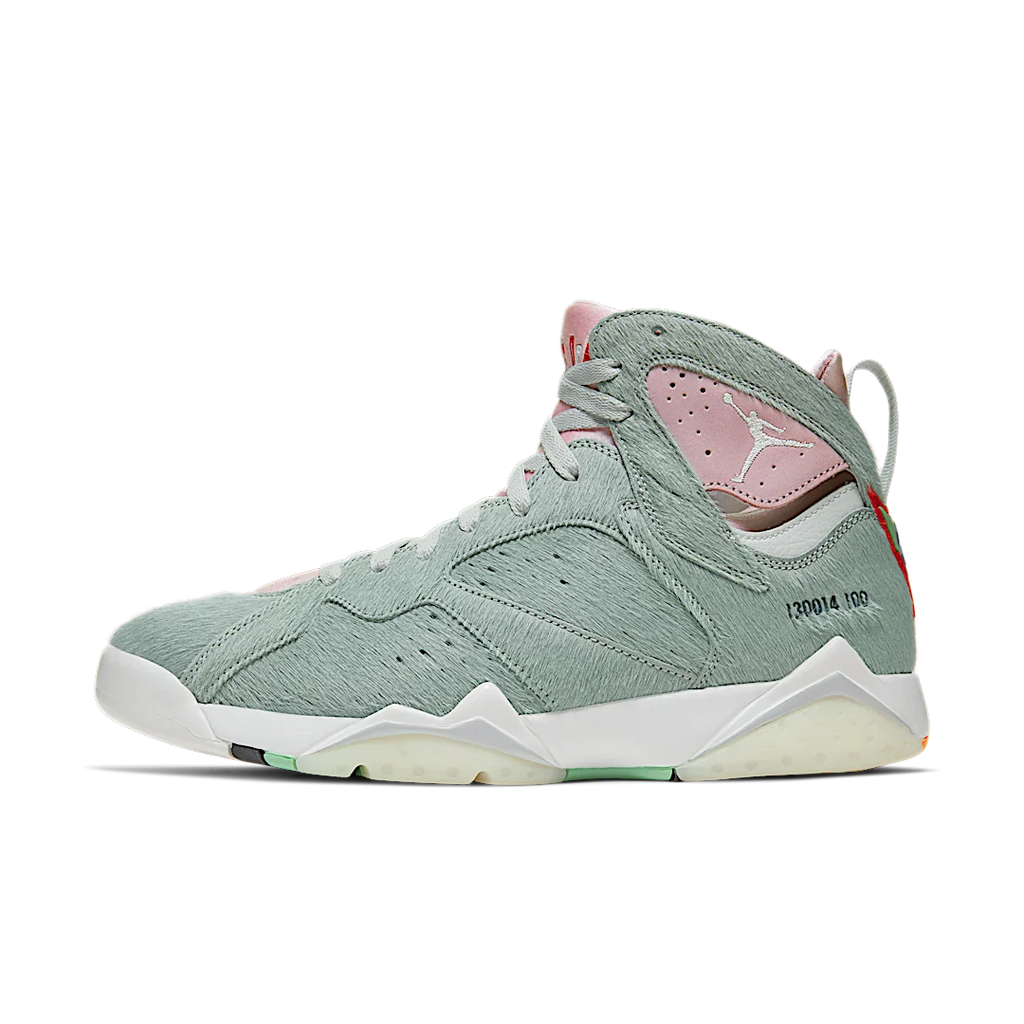 Air Jordan 7 Retro Neutral Grey