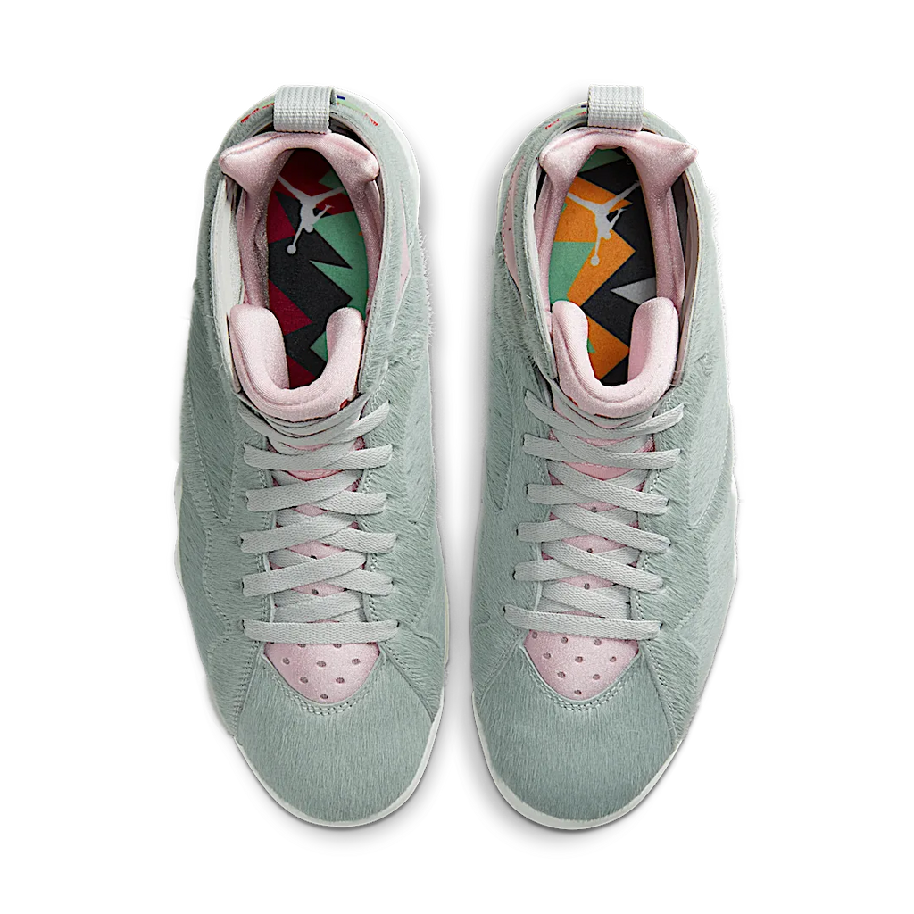Air Jordan 7 Retro Neutral Grey