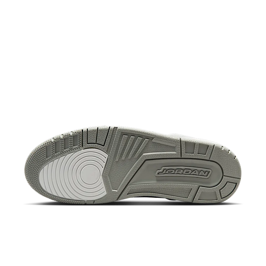 Air Jordan Spizike Low Summit White Photon Dust