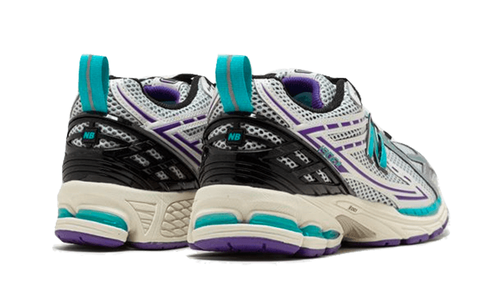 New Balance 1906R Charlotte Hornets