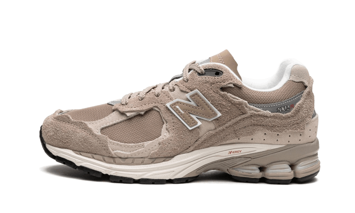 New Balance 2002R Protection Pack Driftwood