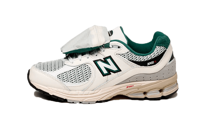 New Balance 2002R Vintage Teal Pouch