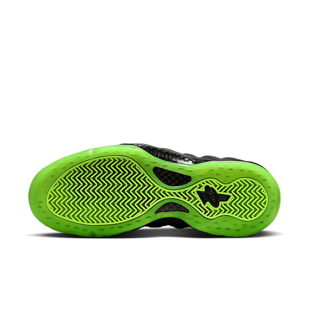 Nike Air Foamposite One Black Volt