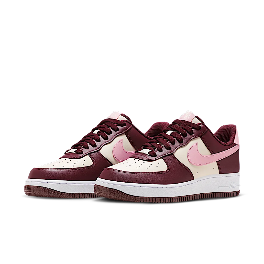 Nike Air Force 1 Low '07 Valentineâs Day (2023)