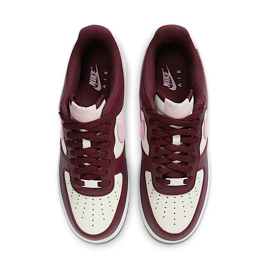 Nike Air Force 1 Low '07 Valentineâs Day (2023)