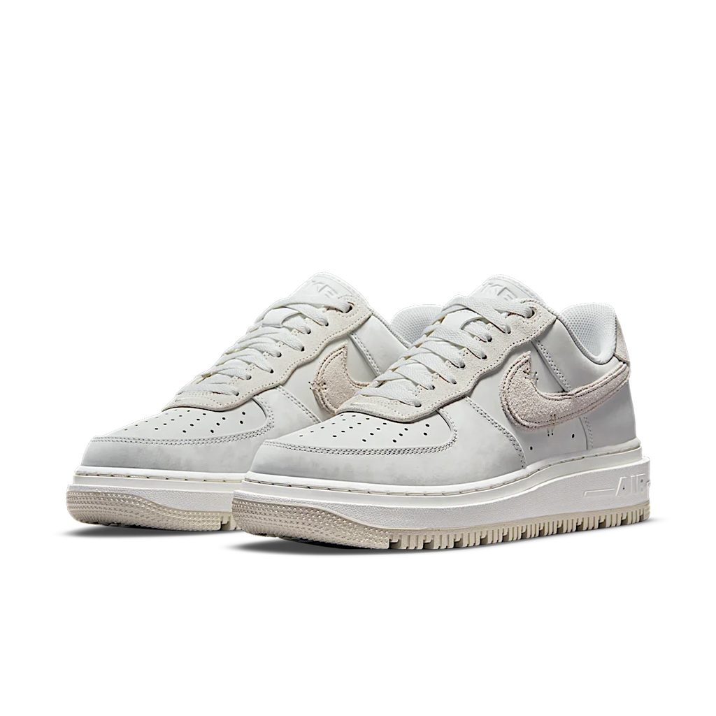 Nike Air Force 1 Low Luxe Summit White Light Bone