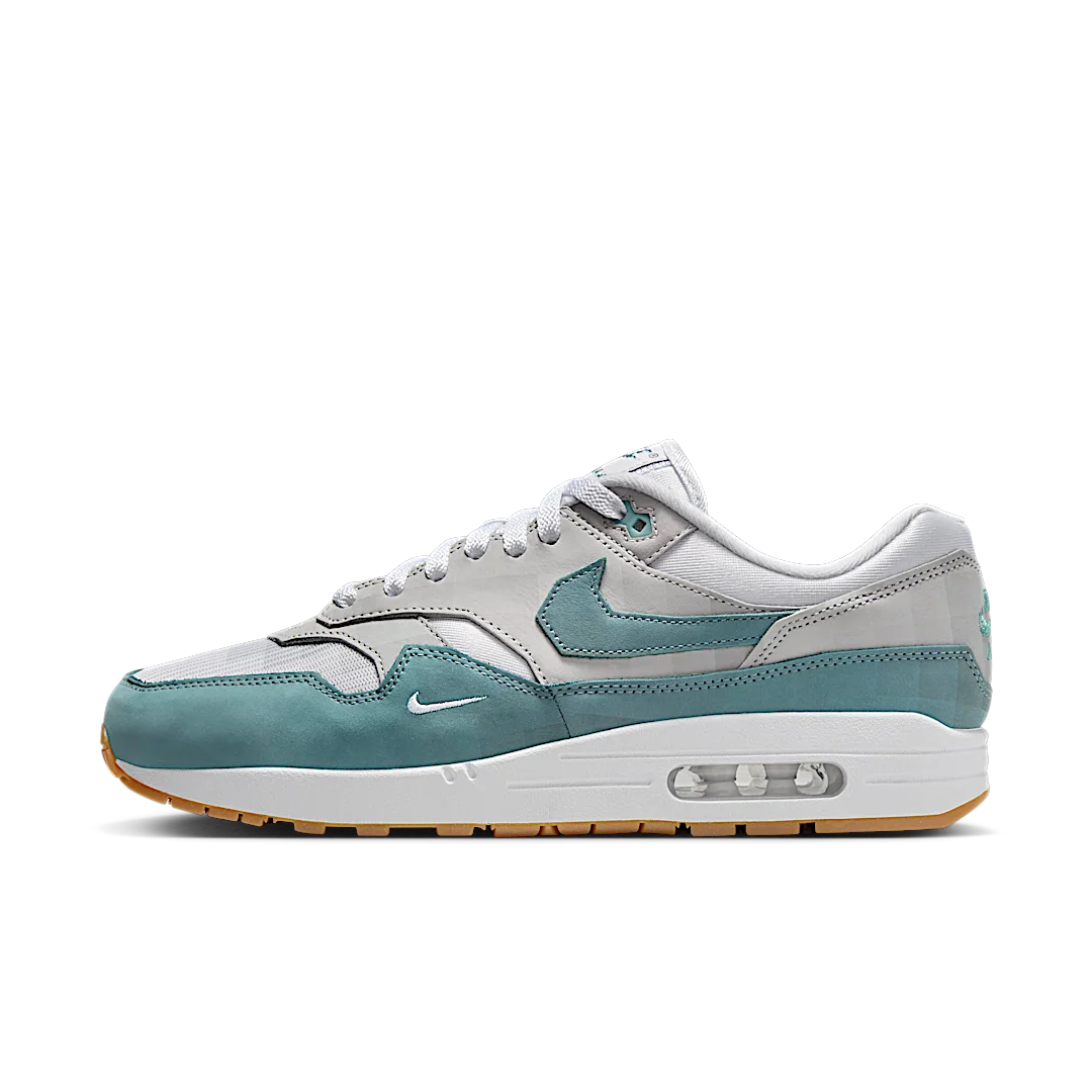 Nike Air Max 1 .SWOOSH Low Poly Adventure
