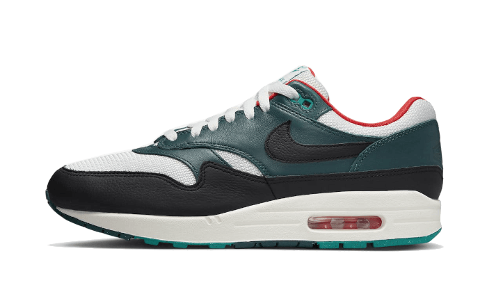 Nike Air Max 1 LeBron James Liverpool F.C.